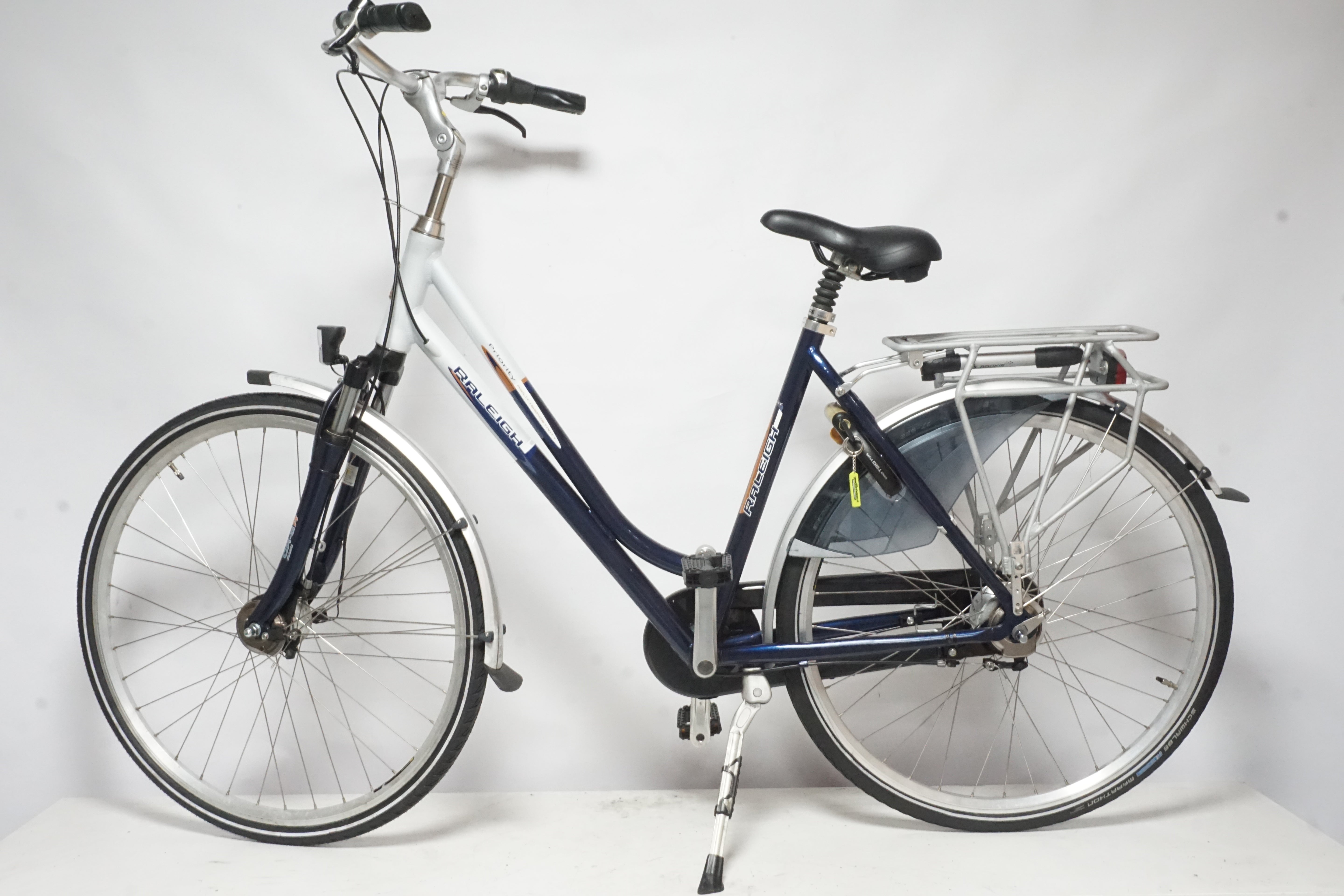 Refurbished Raleigh Priority Wit