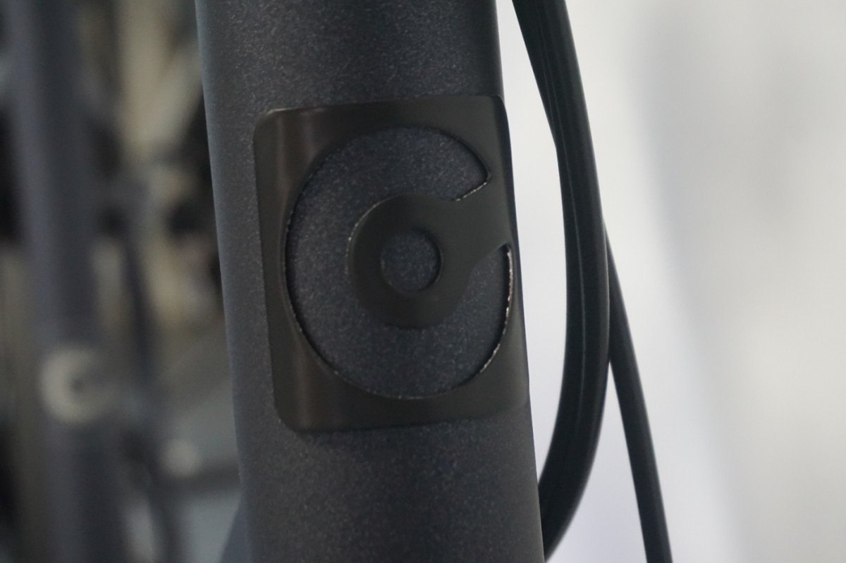 Refurbished Cortina Common Black Blue 56cm