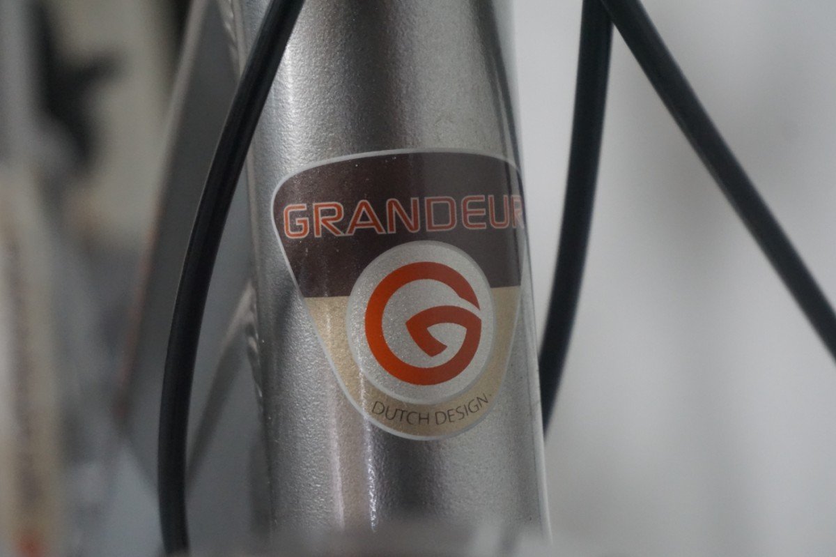 Grandeur Excellent 57cm