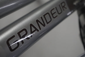 Grandeur Excellent 57cm