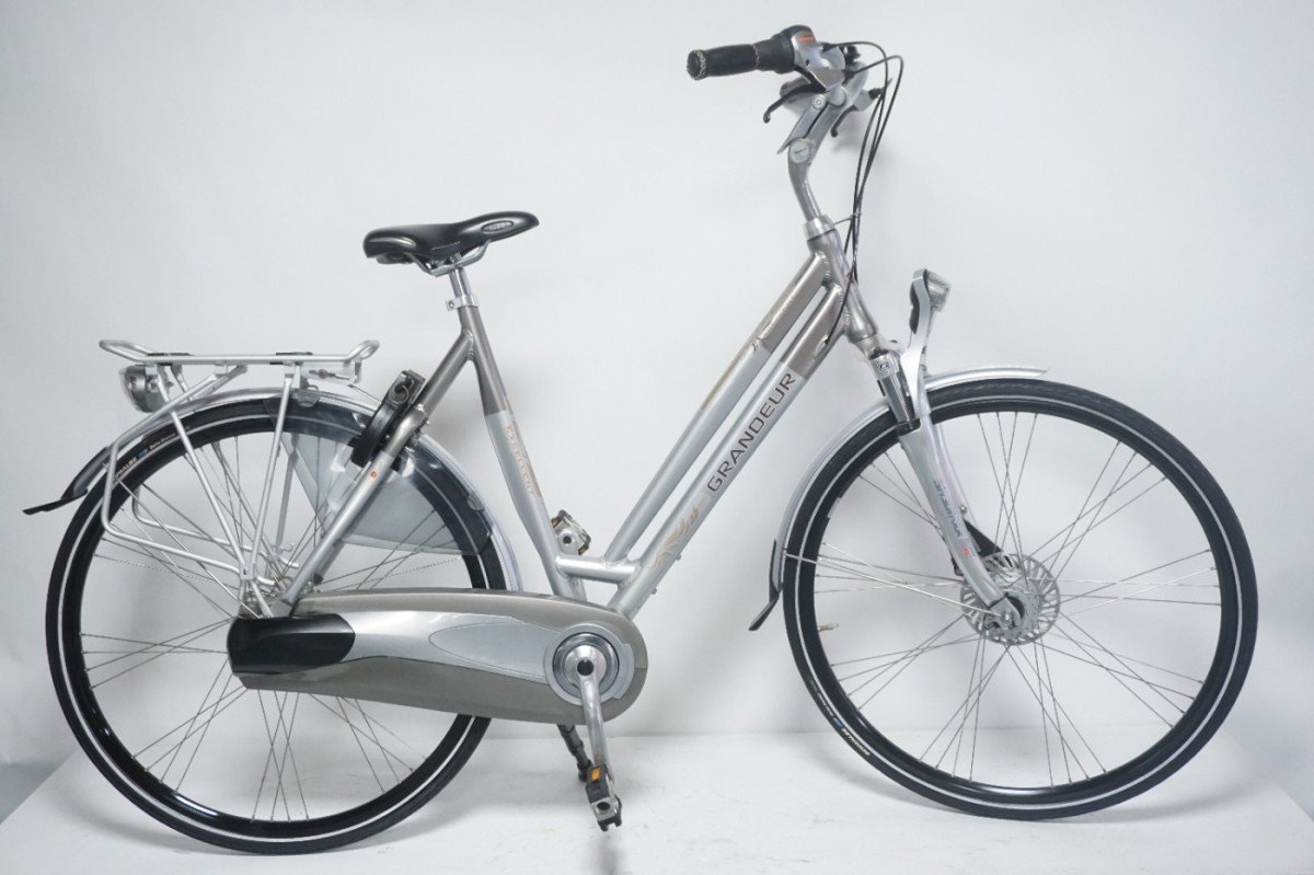 Grandeur Excellent 57cm