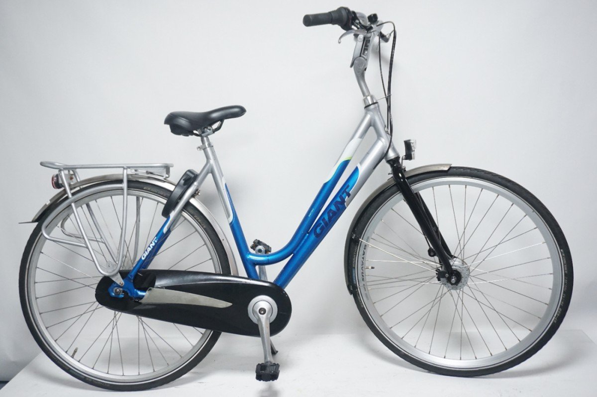 Refurbished Giant Light series 57cm