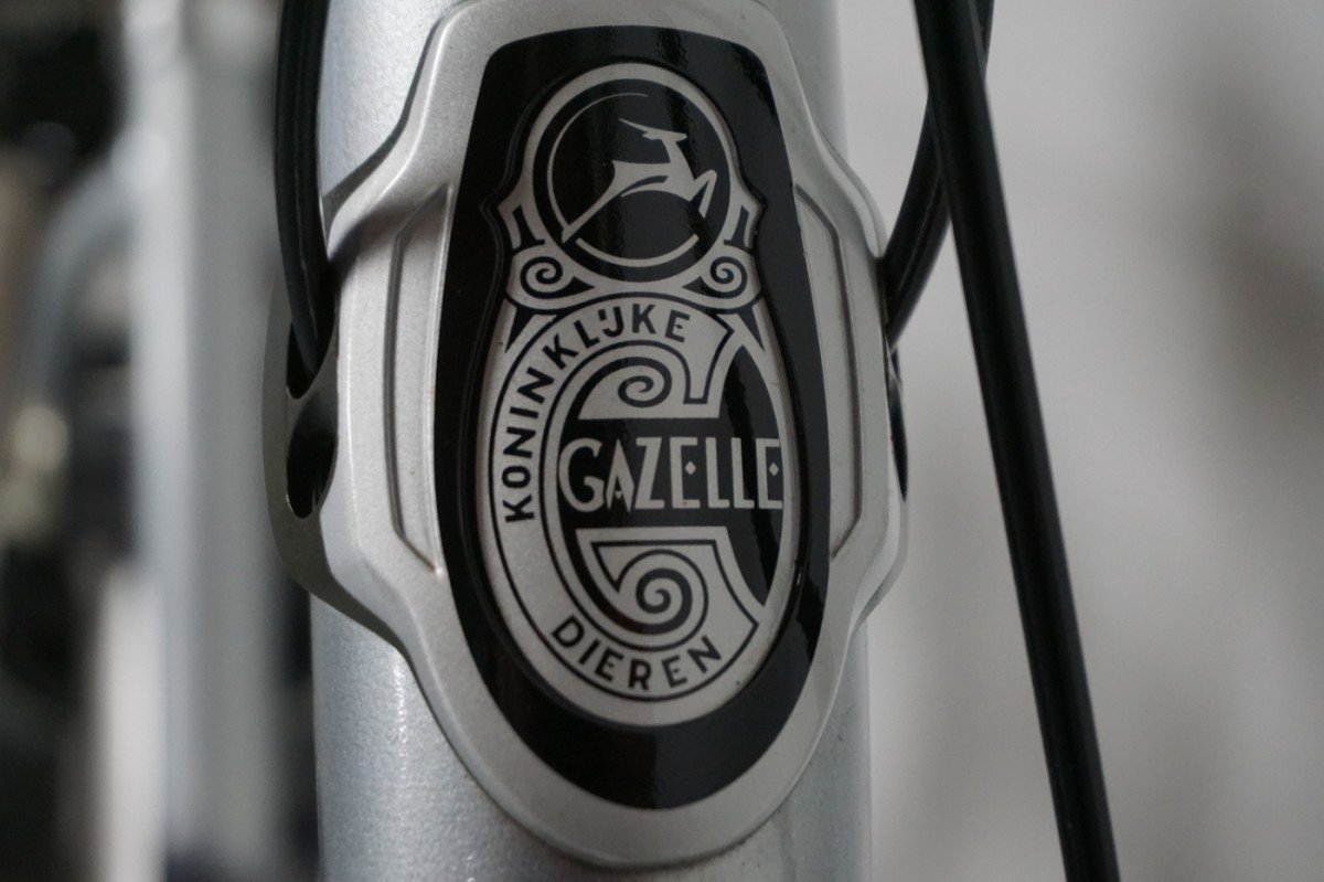 Gazelle Orange Donker 53cm