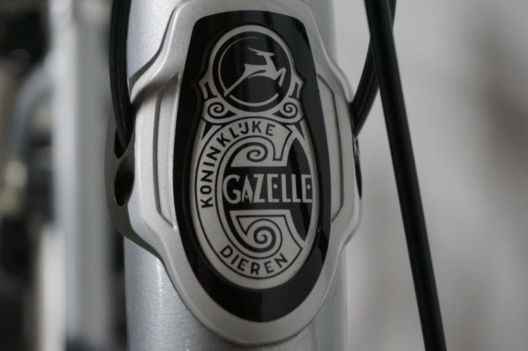 Gazelle Orange Donker 53cm