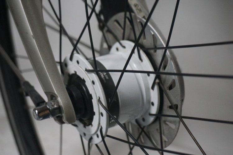 Giant Ultimo Champagne 55cm