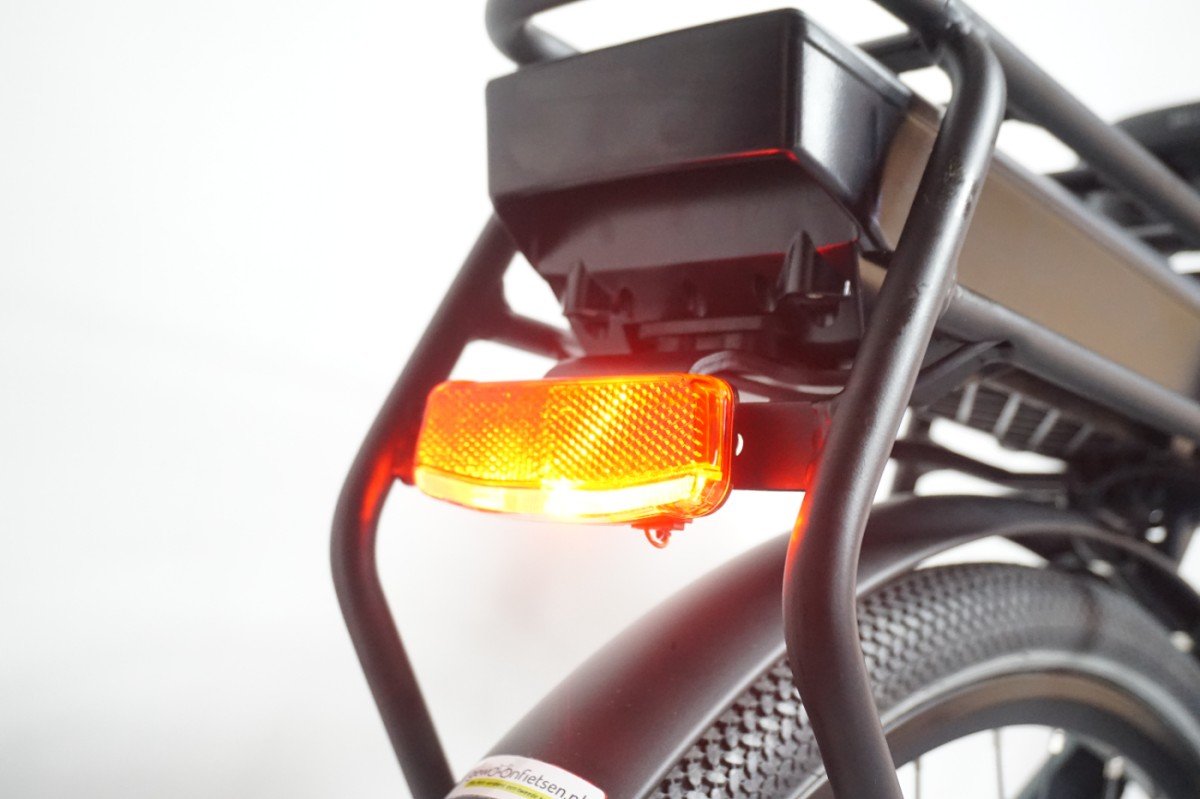 Cortina Common Metallic Green 57cm