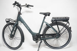 Cortina Common Metallic Green 57cm