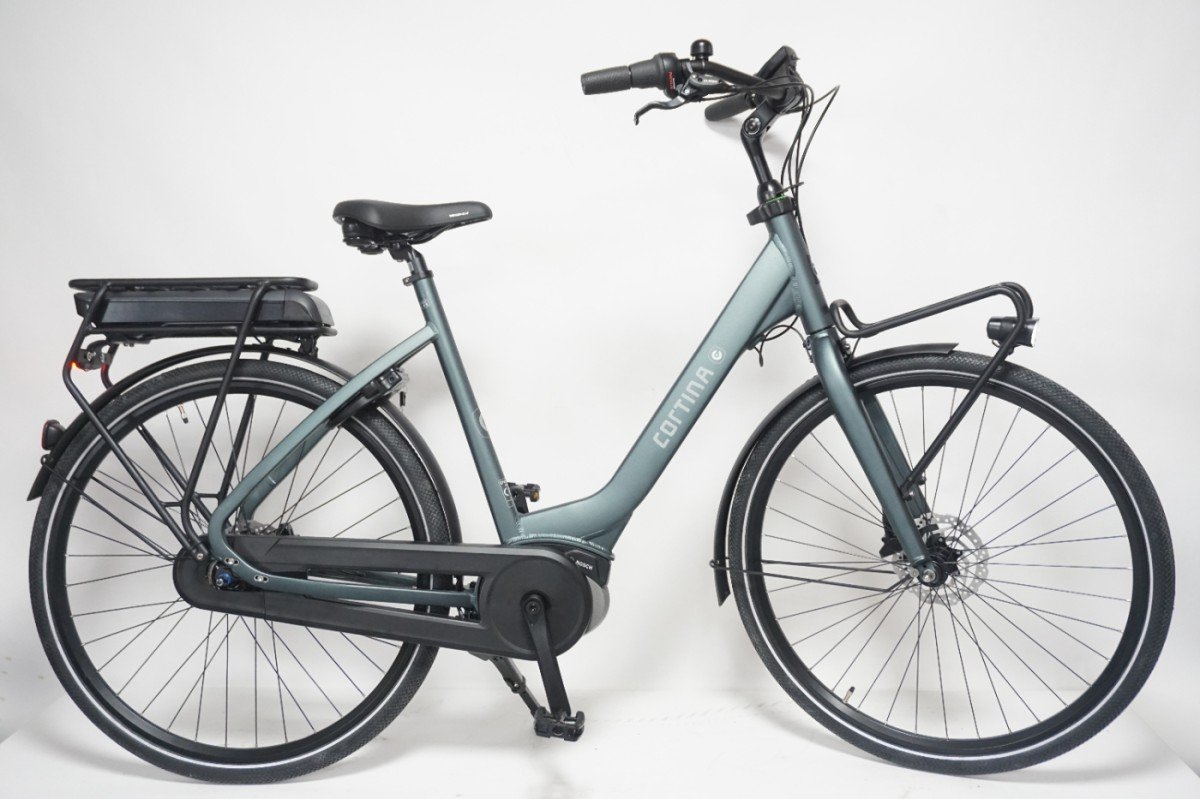 Cortina Common Metallic Green 57cm